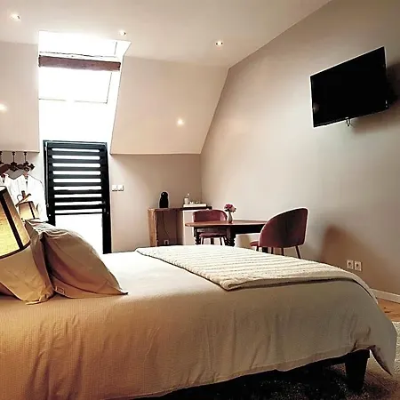 Domaine Du Bois Chaumet 3*